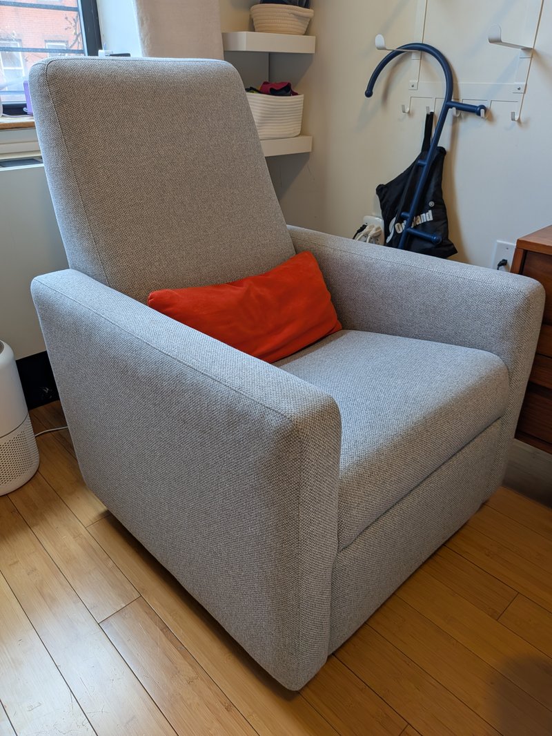 Monte Design Grano Glider Recliner — Cloud Grey / Gold Swivel Base